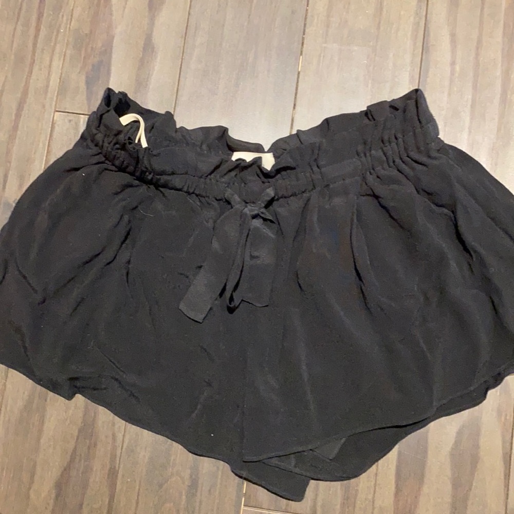 Wildfree crepe shorts